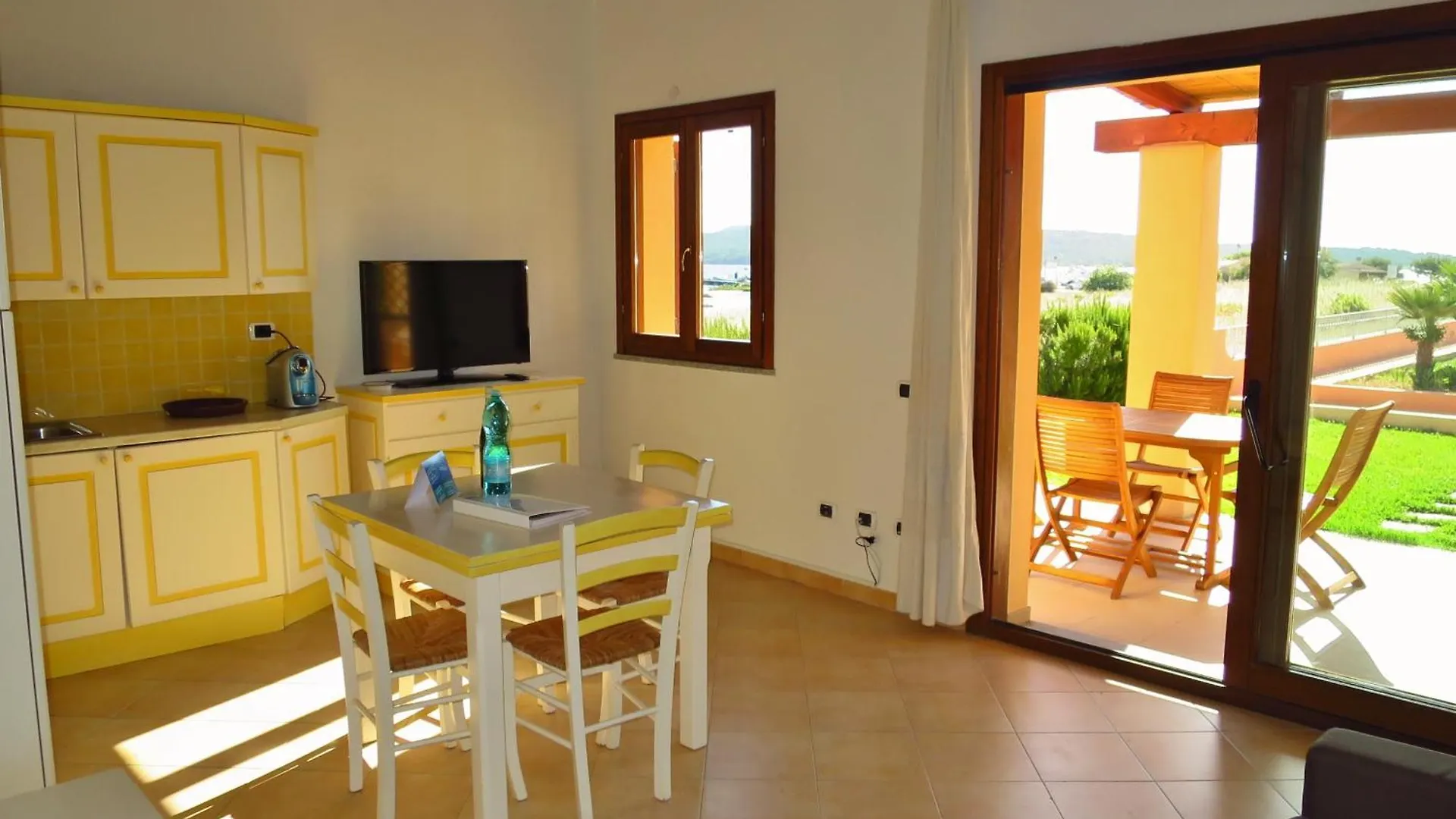 Apartment No 16 I Mirti Di Porto Pozzo