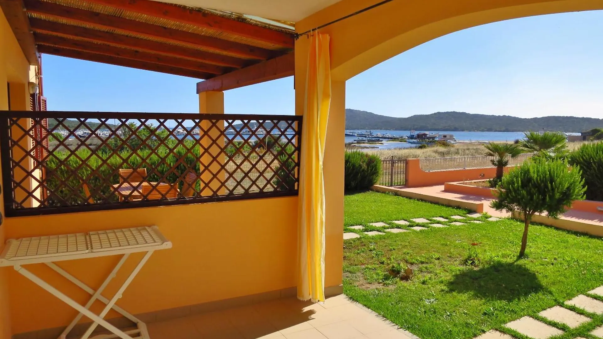 Apartment No 16 I Mirti Di Porto Pozzo